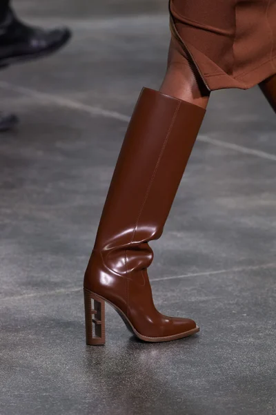 Look 77